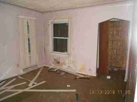 8211 Greenview (22)_m.jpg